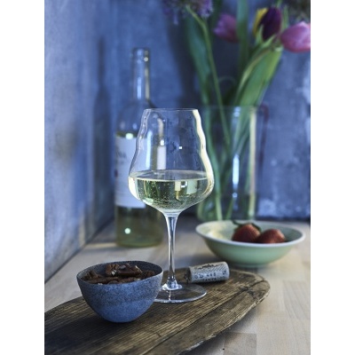 4430_-_white_wine_glass_-_wood